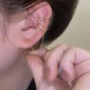 NWT Vivori Serene Spiral Gold Plated Earrings